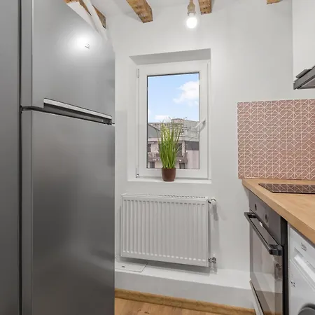 Apartament 1Br Apartment With Fireplace Near Parliament Palace *