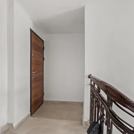 1Br Apartment With Fireplace Near Parliament Palace * Bukareszt