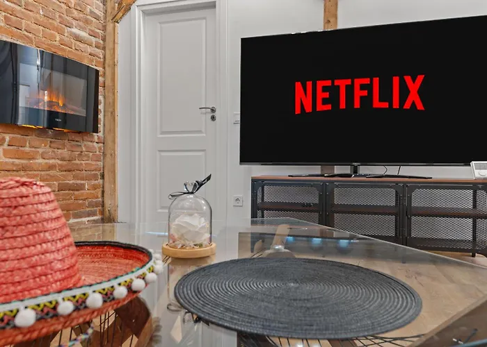 Fireplace Loft 1br Parliament 公寓 *