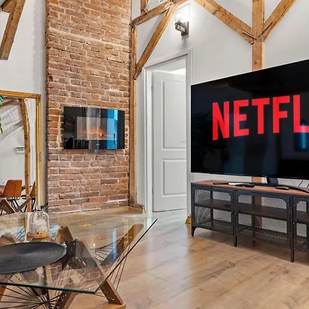 Fireplace Loft 1br Parliament * Бухарест