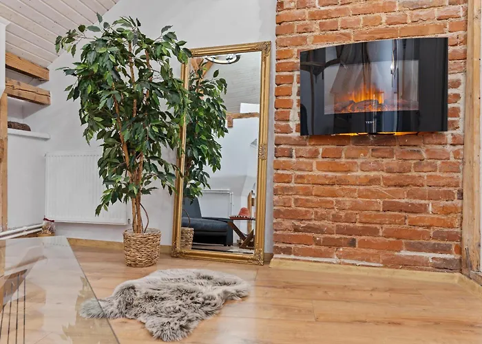 Apartamento Fireplace Loft Retreat Near Parliament Palace *