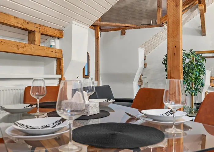 Fireplace Loft Retreat Near Parliament Palace Bucharest